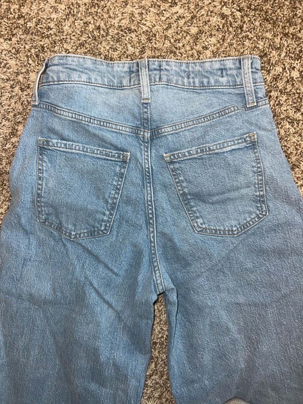 Universal Thread High-Rise Wide-Leg Faded Jeans with released HEM and fray! Sz 4 - Picture 10 of 10